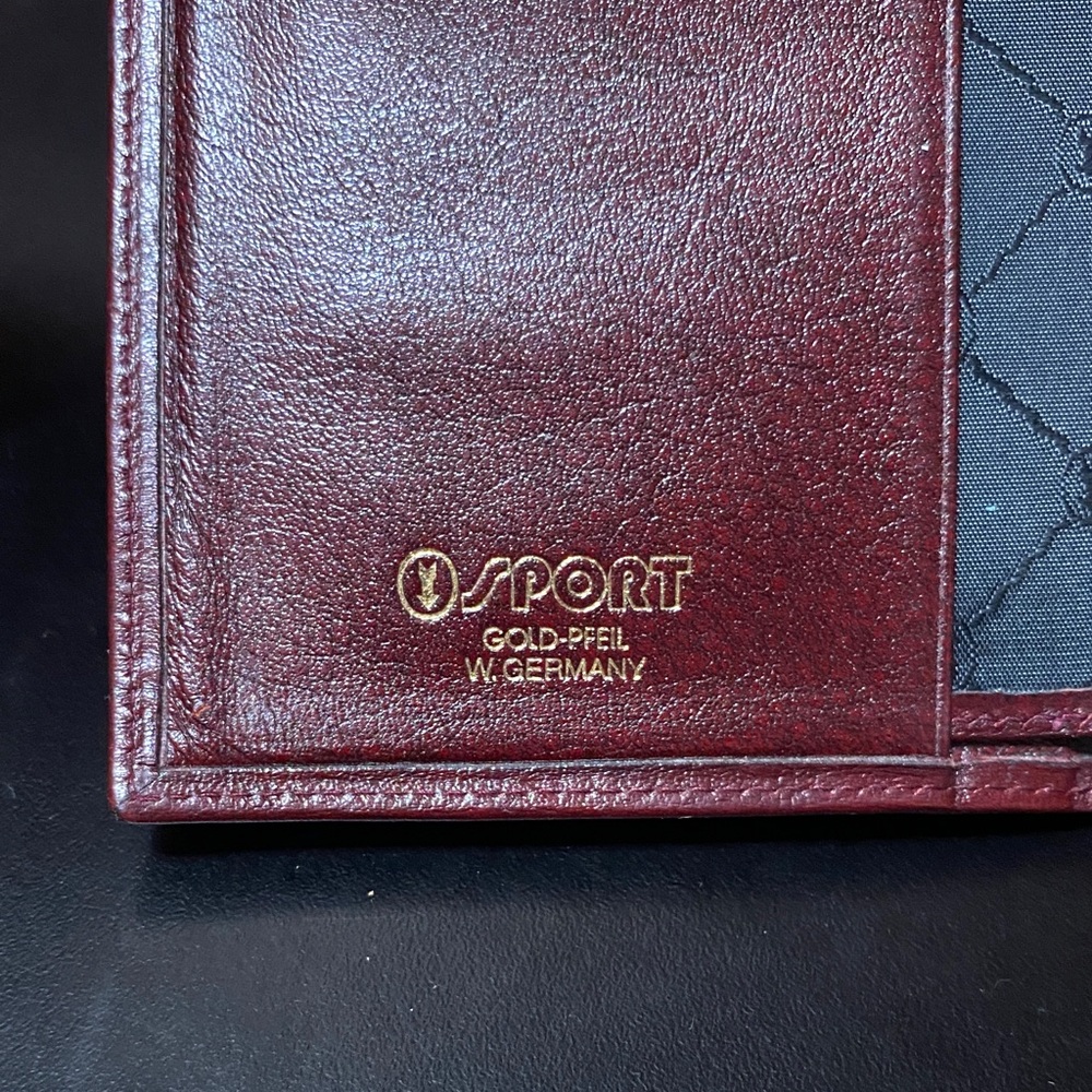 Elegant Sport Gold-Pfeil W. Germany burgundy checkbook Leather Wallet - Picture 6 of 16